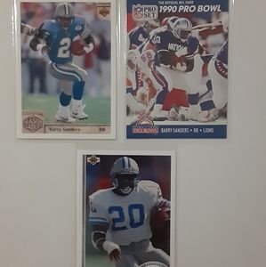 BARRY SANDERS FOOTBALL CARDS